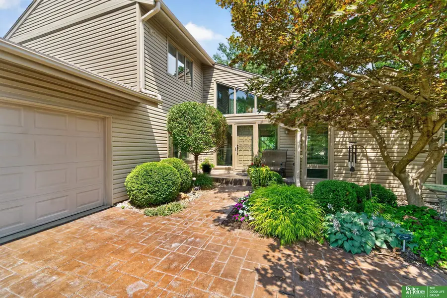 64 Ginger Woods Road, Valley, NE 68064 - #3