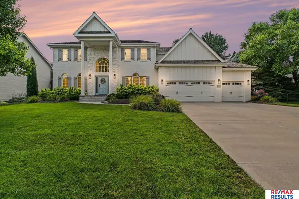 2108 S 181 Circle, Omaha, NE 68130