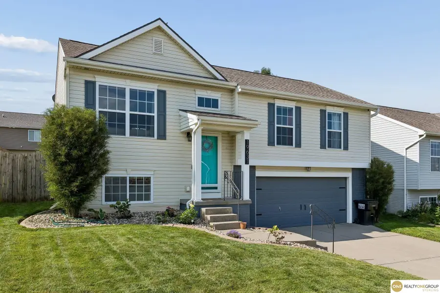 19631 Laci Street, Omaha, NE 68135 - #2