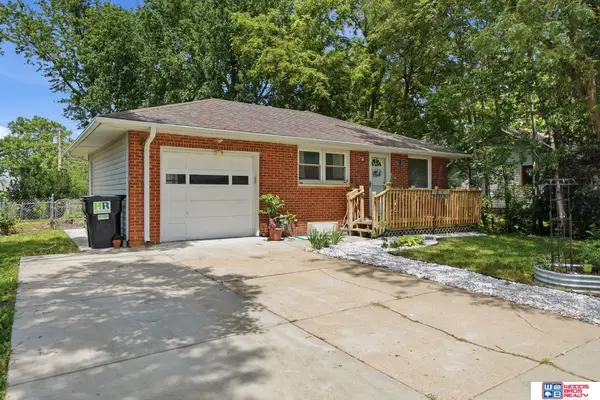 6234 Leighton Avenue, Lincoln, NE 68507