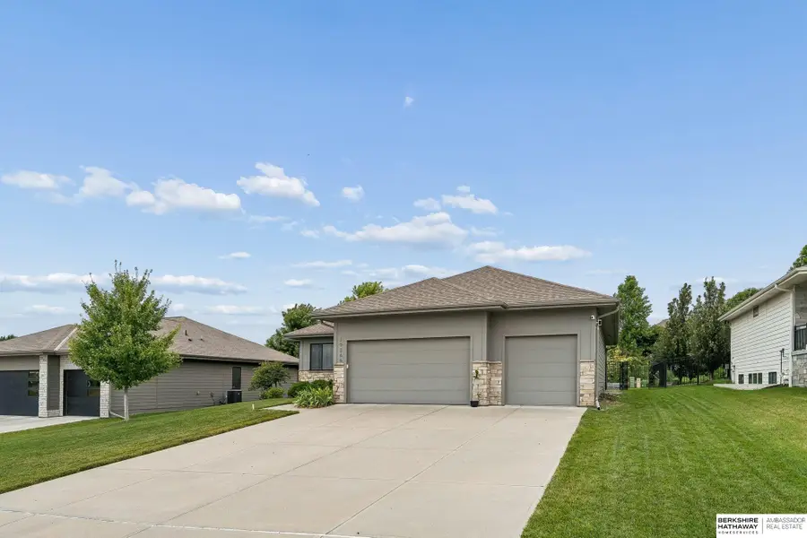 19266 Ruggles Circle, Chicago, NE 68022 - #2