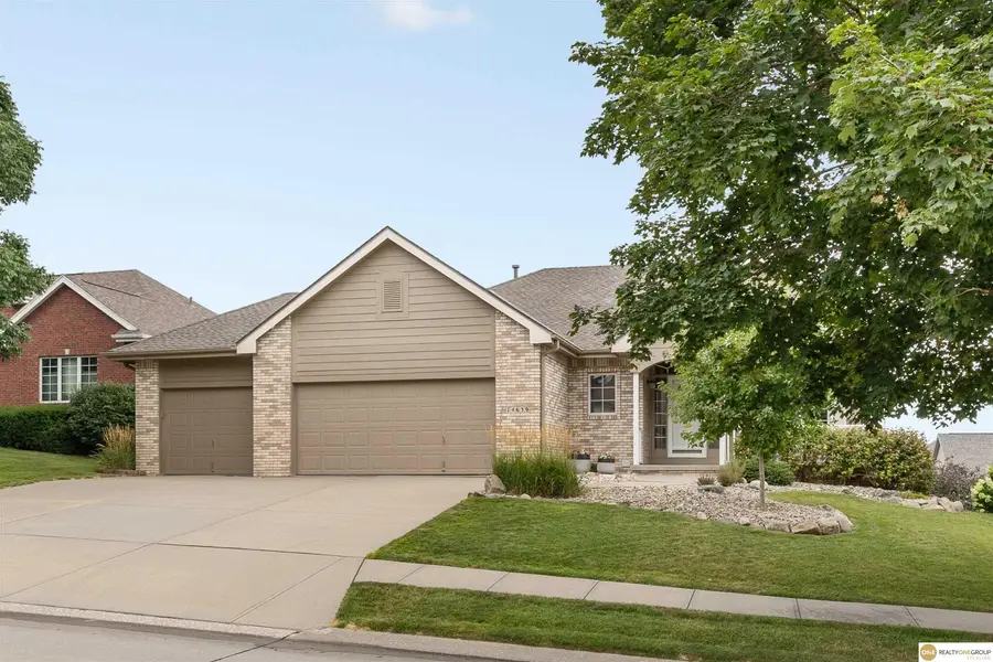 14639 Ernst Street, Bennington, NE 68007 - #2