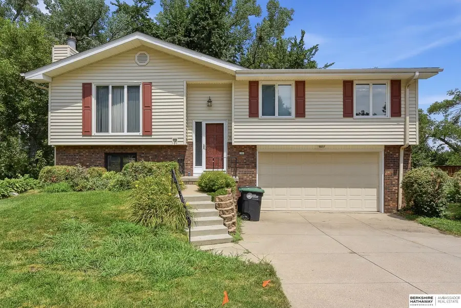 1283 Peterson Drive, Omaha, NE 68130 - #2