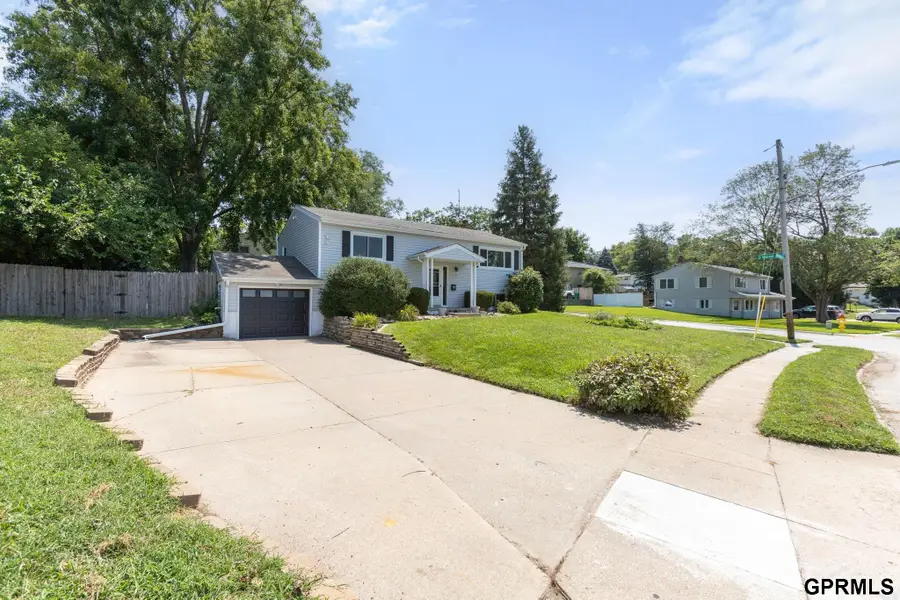 1003 Birchcrest Road, Bellevue, NE 68005 - #2