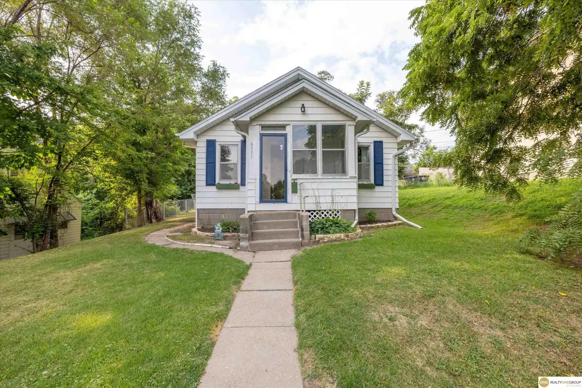 6771 Bedford Avenue, Omaha, NE 68104 - #1