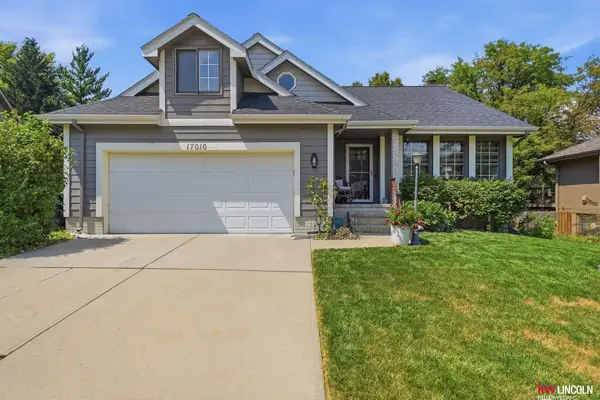 17010 Holmes Circle, Omaha, NE 68135