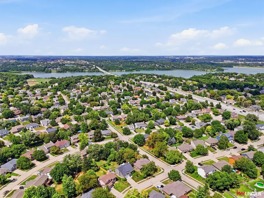 17010 Holmes Circle, Omaha, NE 68135 - #2