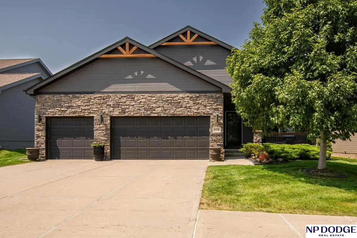 878 N Hws Cleveland Boulevard, Elkhorn, NE 68022 - #1