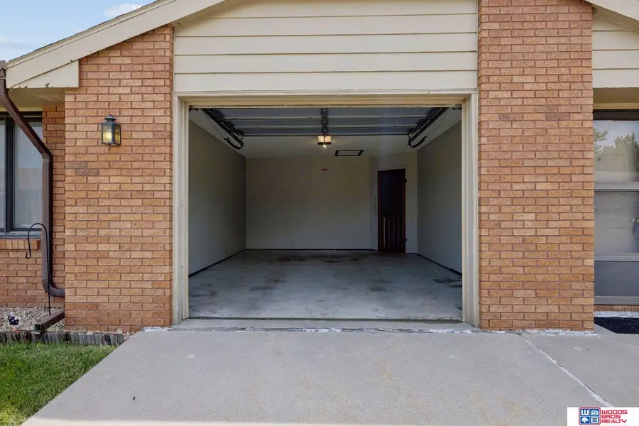 5527 Enterprise Drive, Lincoln, NE 68521 - #2