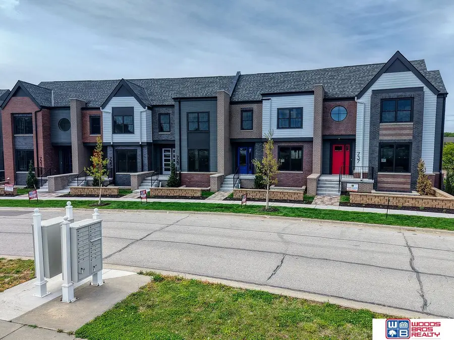 733 Blue Sage Boulevard, Lincoln, NE 68521 - #2