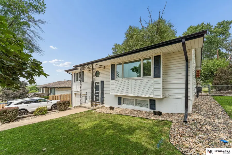 5006 Trail Creek Avenue, Omaha, NE 68157 - #2