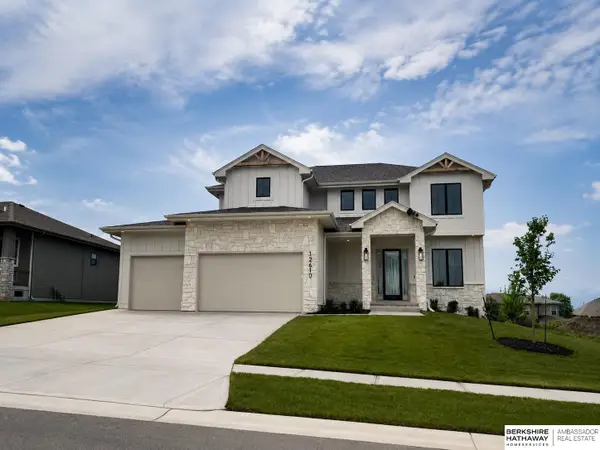 12610 S 79th Street, Papillion, NE 68046