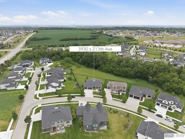3930 S 213 Avenue, Elkhorn, NE 68022