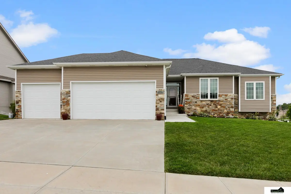 9505 Fairbury Lane, Lincoln, NE 68516 - #1