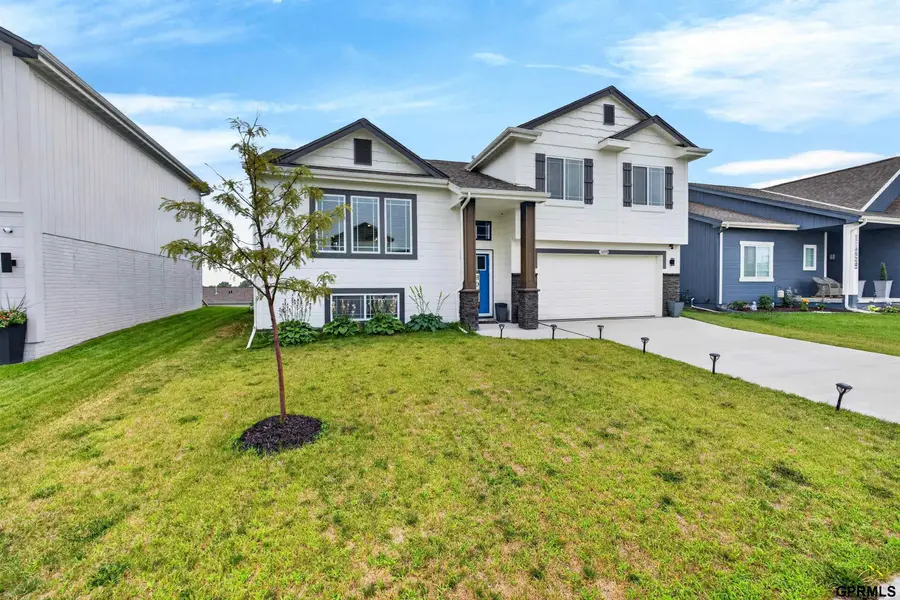 11055 Sunrise Street, Omaha, NE 68142 - #2