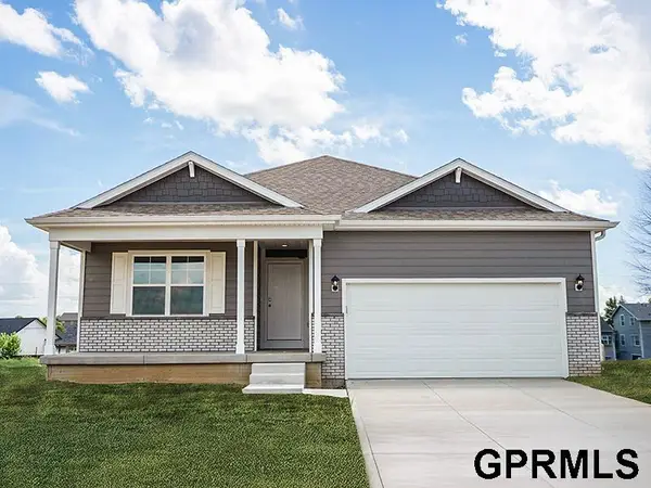 12702 S 206th Street, Gretna, NE 68028