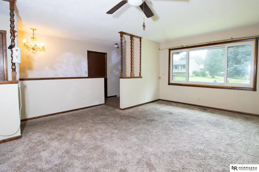 7200 Eagle Drive, Lincoln, NE 68507 - #3