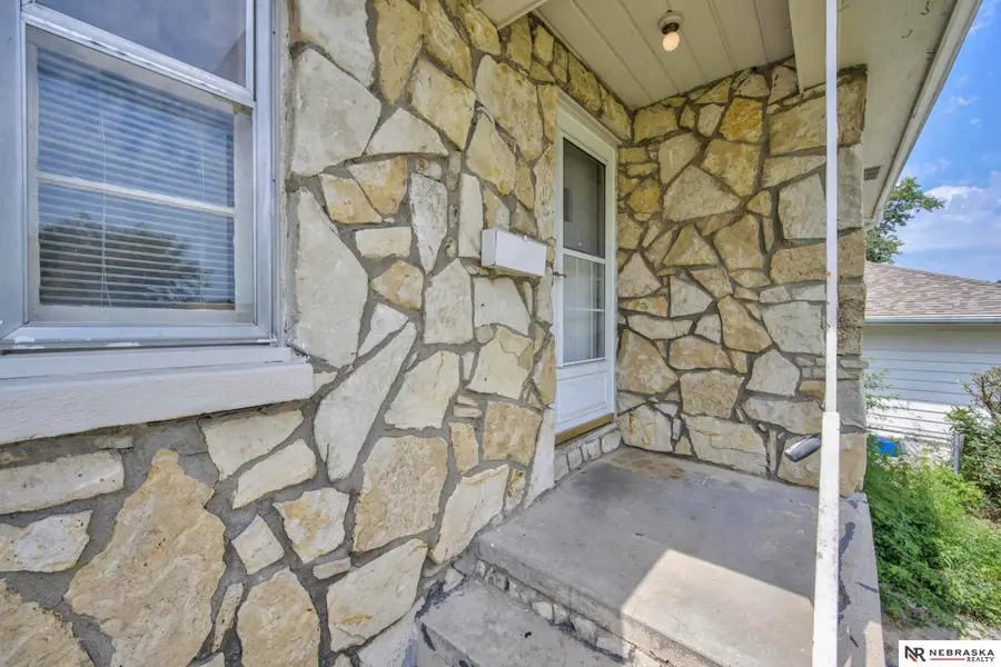 4140 N 65th Street, Omaha, NE 68104 - #3