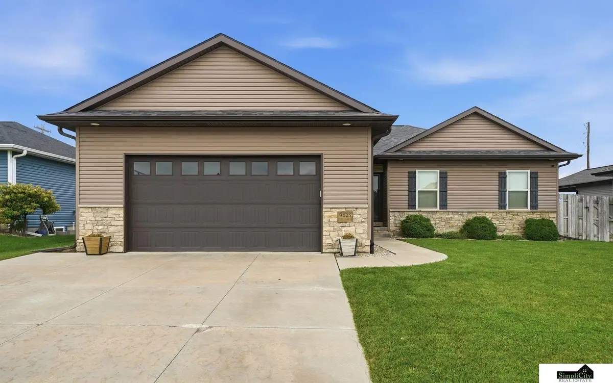 9625 S 71 Street, Lincoln, NE 68516 - #1