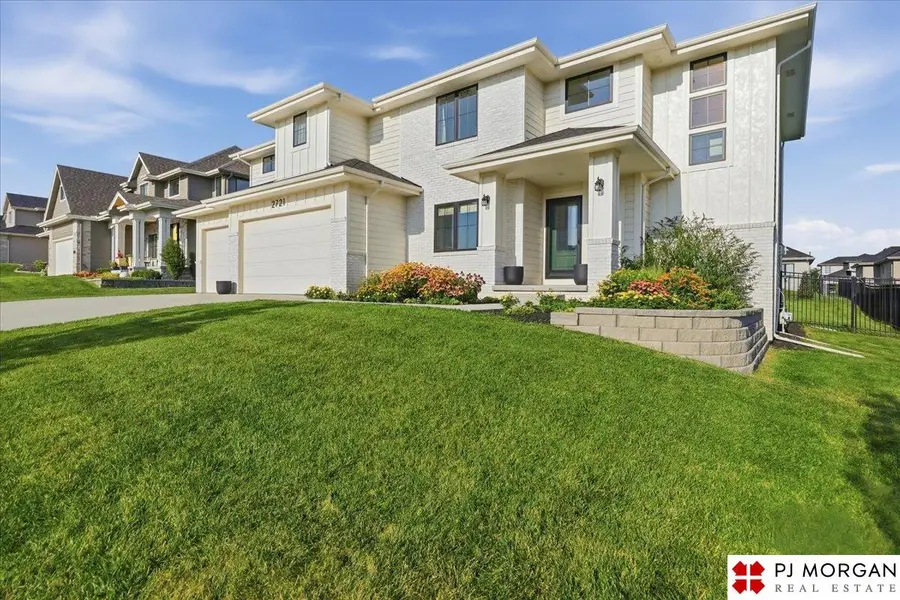2721 N 182nd Avenue, Elkhorn, NE 68022 - #3