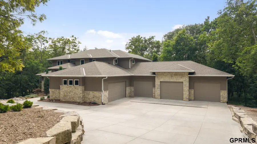 5252 S 238 Street, Elkhorn, NE 68022 - #2