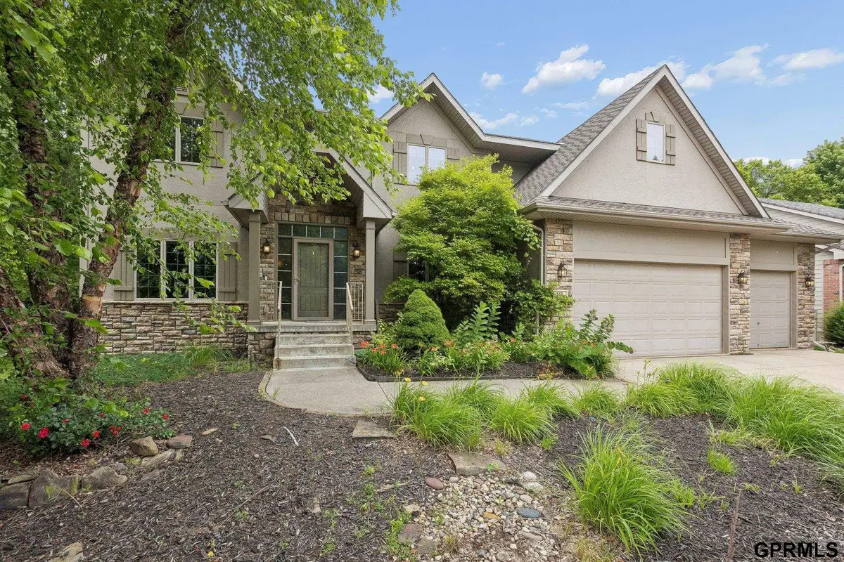 168 S 167th Street, Omaha, NE 68118 - #1
