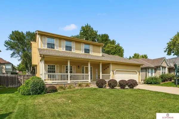 16364 Taylor Street, Omaha, NE 68116