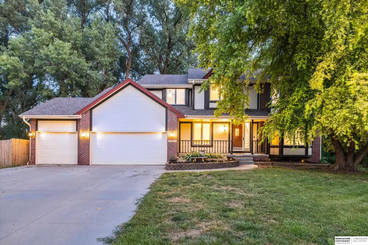 17327 P Street, Omaha, NE 68135 - #1