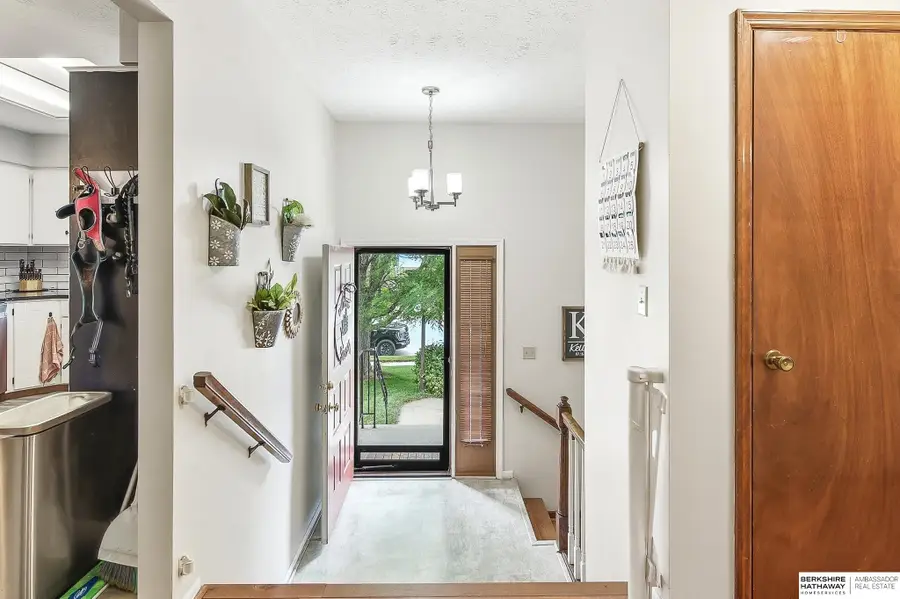 15183 T St, Omaha, NE 68137 - #3