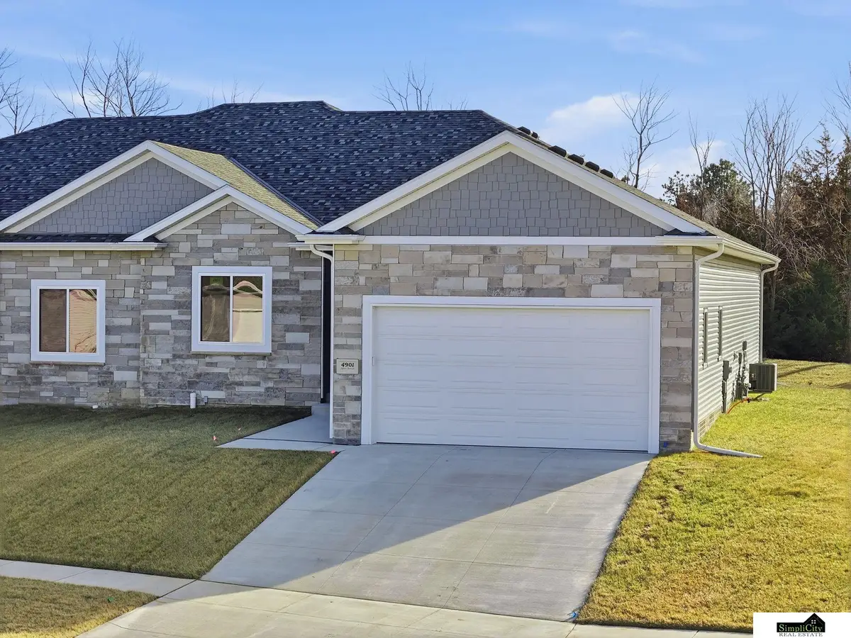 4901 Spire Street, Lincoln, NE 68516 - #1