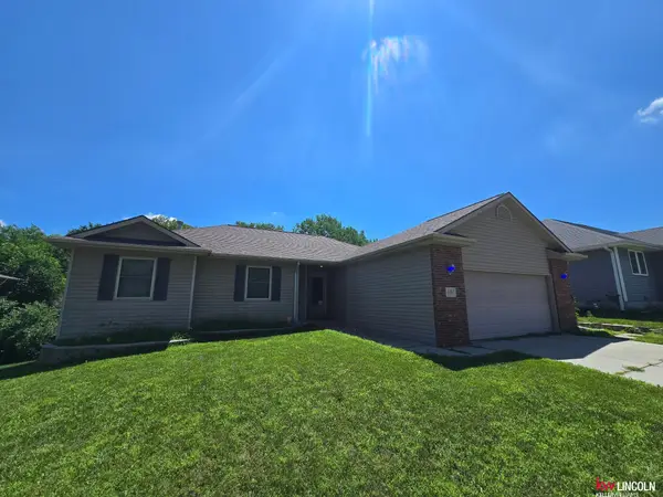 2000 NW 46 Street, Lincoln, NE 68528