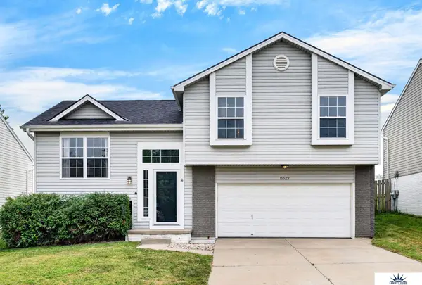 16623 Patrick Avenue, Omaha, NE 68116