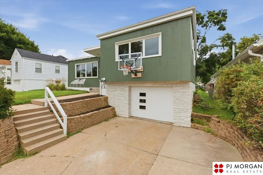 5024 Pierce Street, Omaha, NE 68106 - #3