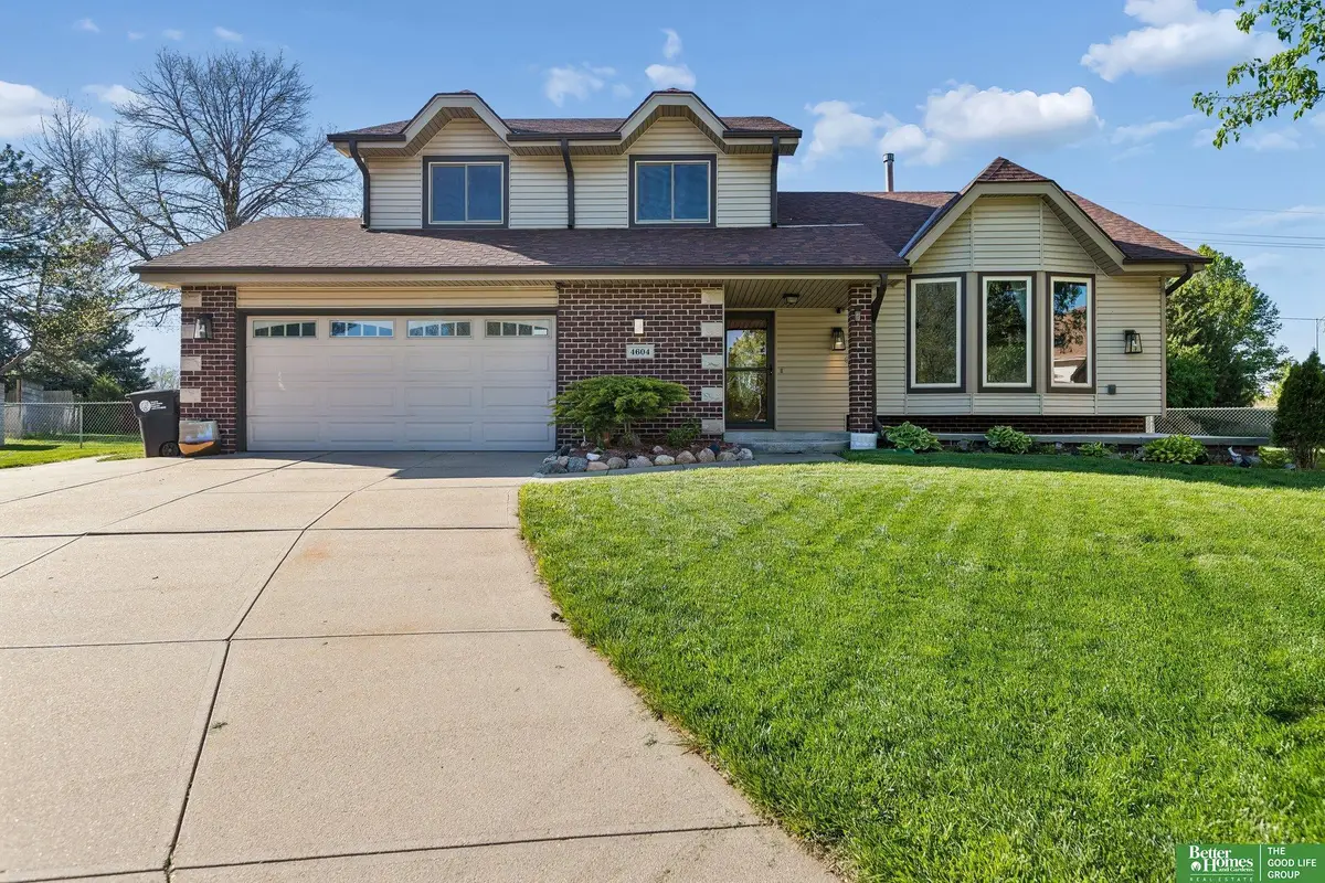 4604 S 154th Avenue Circle, Omaha, NE 68137 - #1