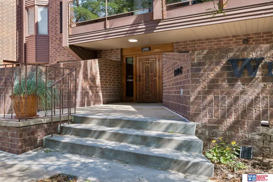 1300 G Street #305E, Lincoln, NE 68508 - #2