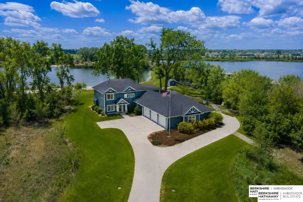 5512 N 284th Circle, Valley, NE 68064
