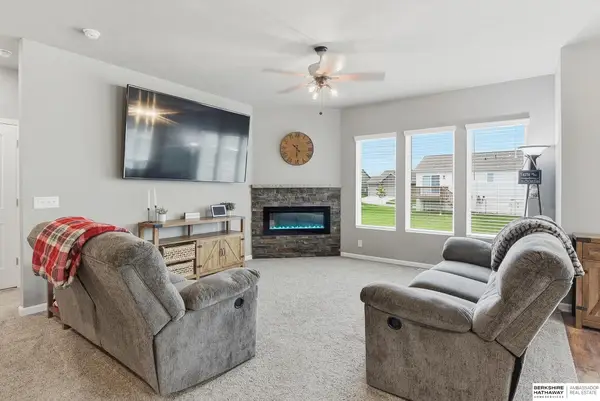 21052 Monroe Street, Elkhorn, NE 68022