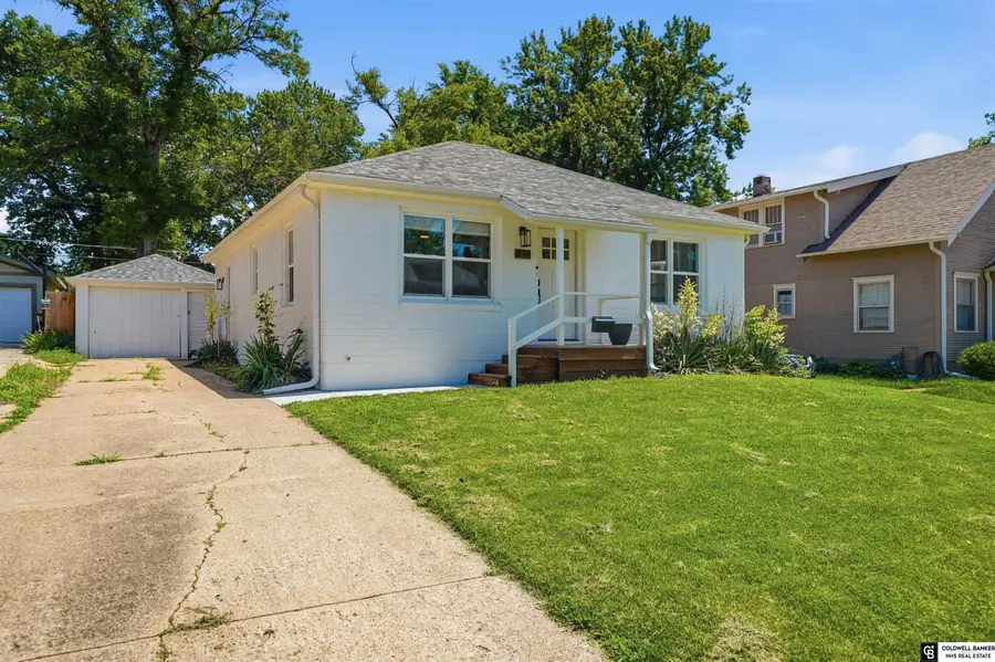 874 S 34th Street, Lincoln, NE 68510 - #3