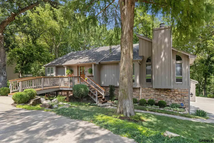 602 Dowding Court, Bellevue, NE 68005 - #3