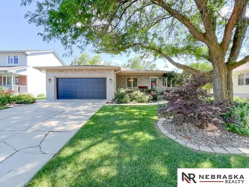 7515 Ali Drive, Lincoln, NE 68507 - #3