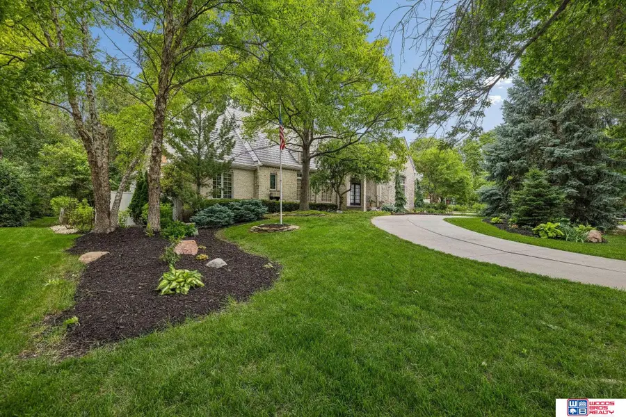 2350 Ridge Road, Lincoln, NE 68512 - #2