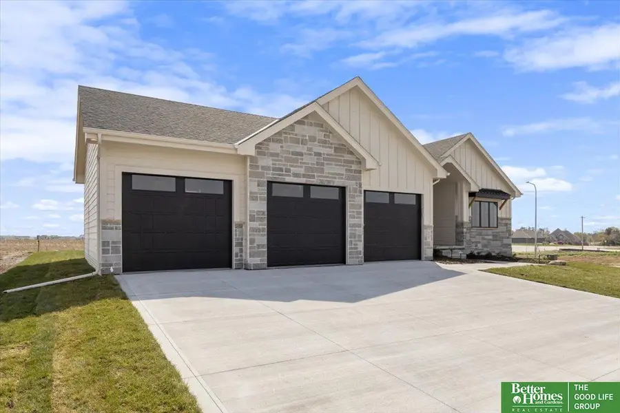 10815 S 219 Street, Gretna, NE 68028 - #2