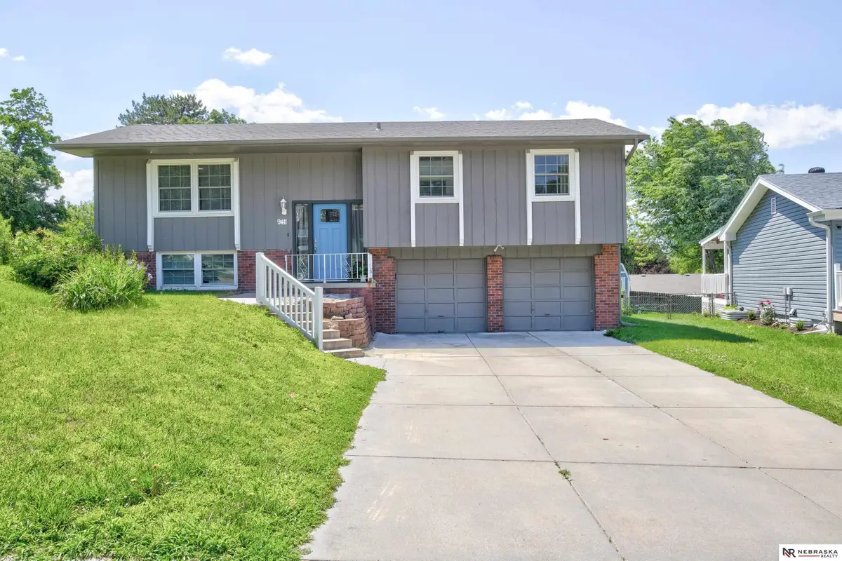 9411 Manderson Street, Omaha, NE 68134 - #1