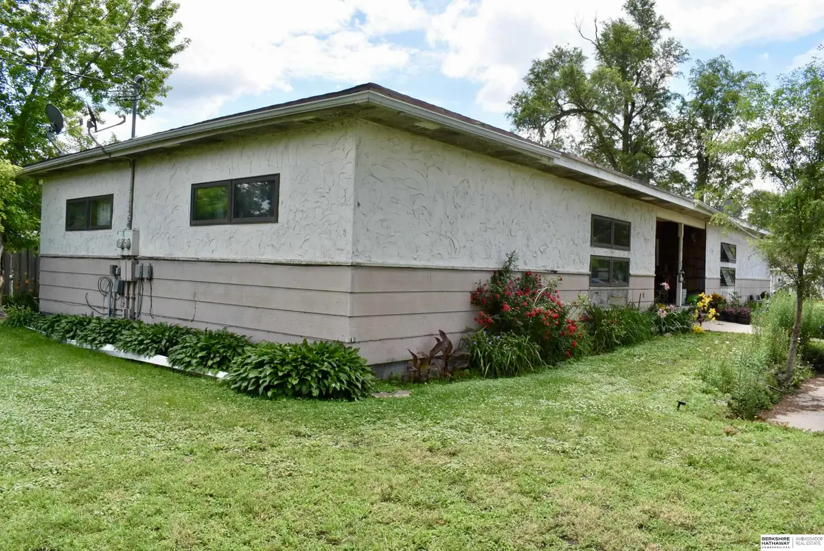 711-721 Walnut Street, North Bend, NE 68649 - #1