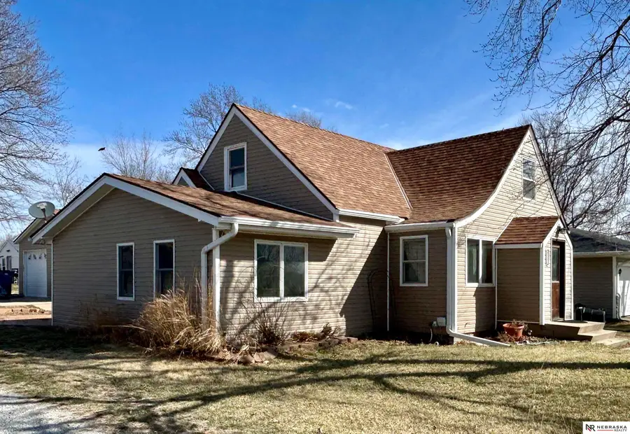 300 Adams Street, Clatonia, NE 68328 - #2