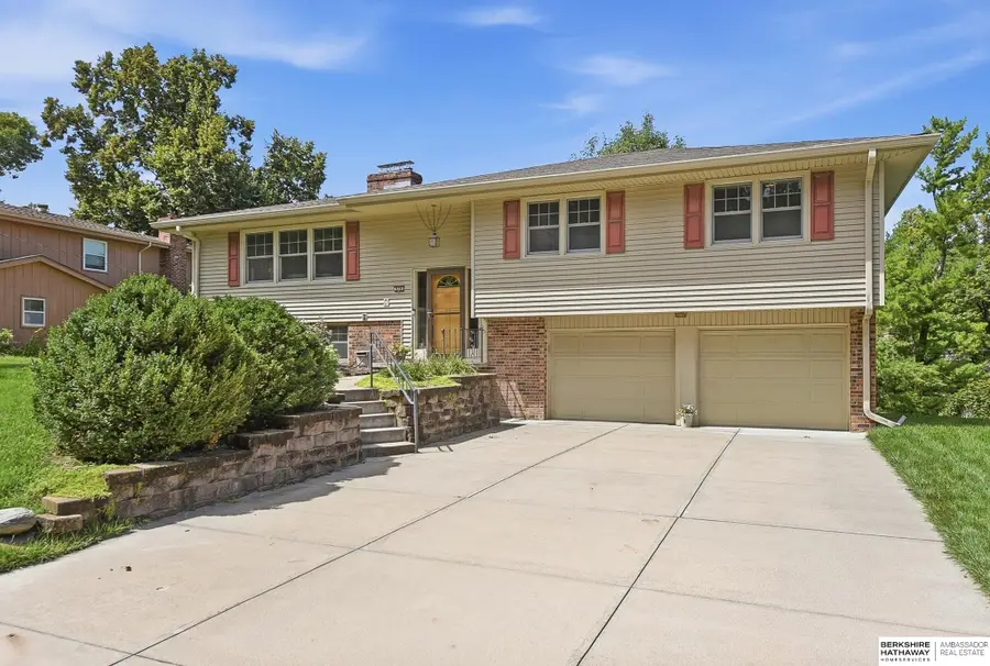 638 S 126th Street, Omaha, NE 68154 - #2