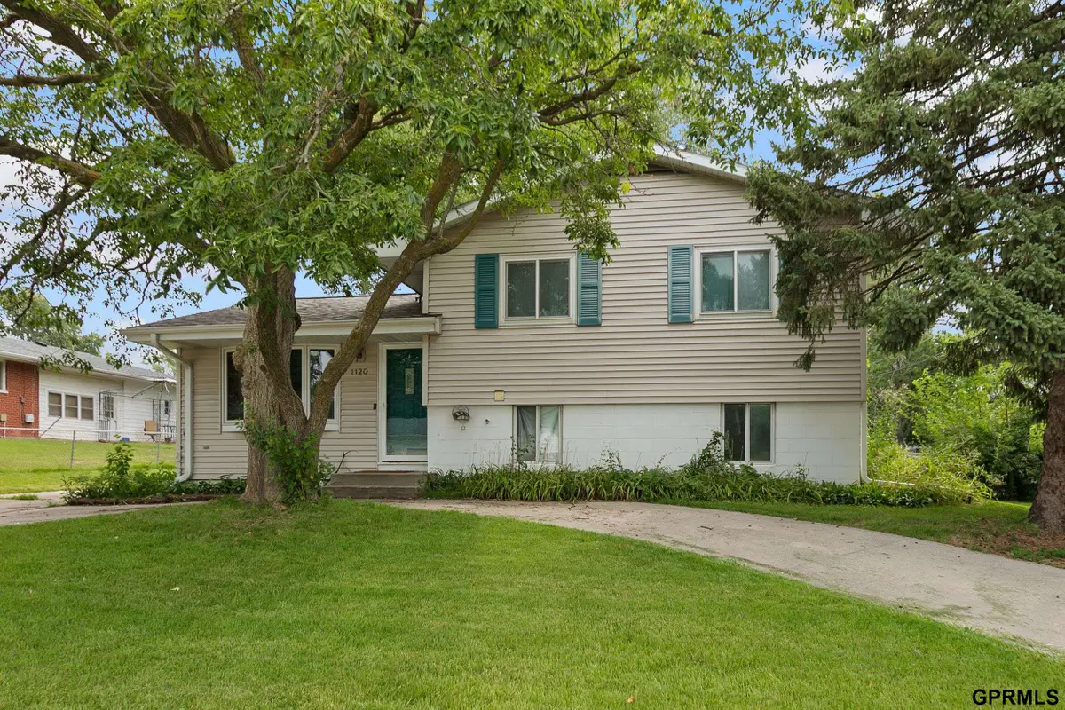 1120 N 70th Street, Lincoln, NE 68505 - #1