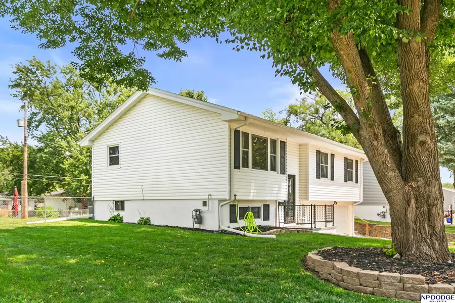 7211 Pine Drive, La Vista, NE 68128 - #3