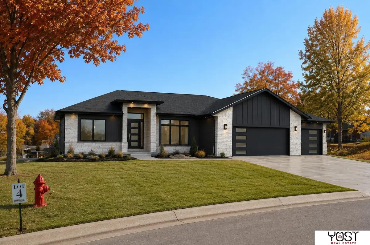 LOT 4 East Park Circle, Weeping Water, NE 68463 - #1
