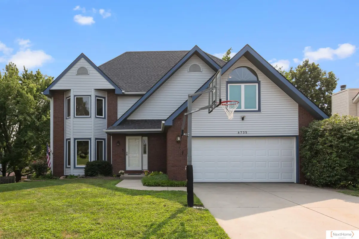 6735 Rockwood Lane, Lincoln, NE 68516 - #1